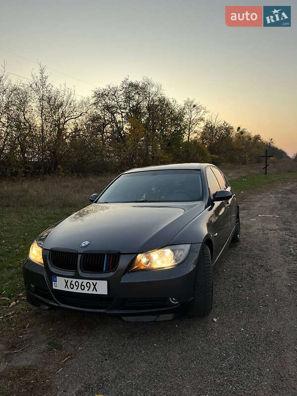 Седан BMW 3 Series 2006 в Кропивницькому