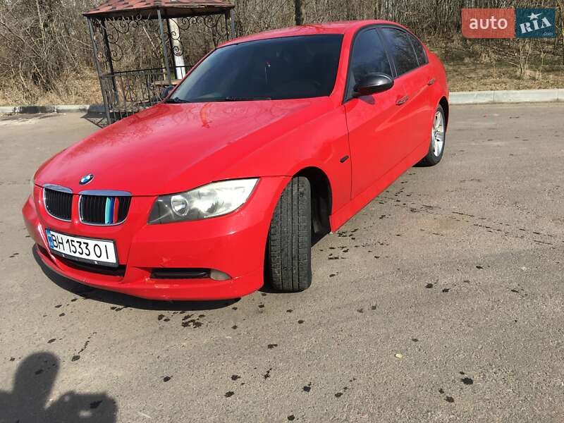 Седан BMW 3 Series 2005 в Березовке