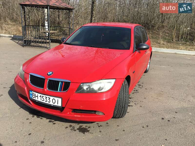 Седан BMW 3 Series 2005 в Березівці