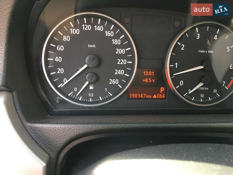 Седан BMW 3 Series 2005 в Березівці