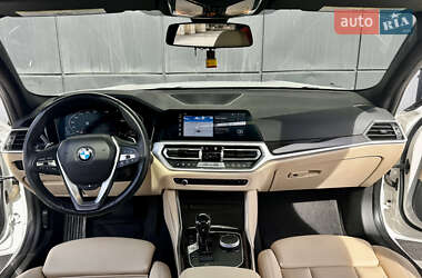 Седан BMW 3 Series 2019 в Одессе