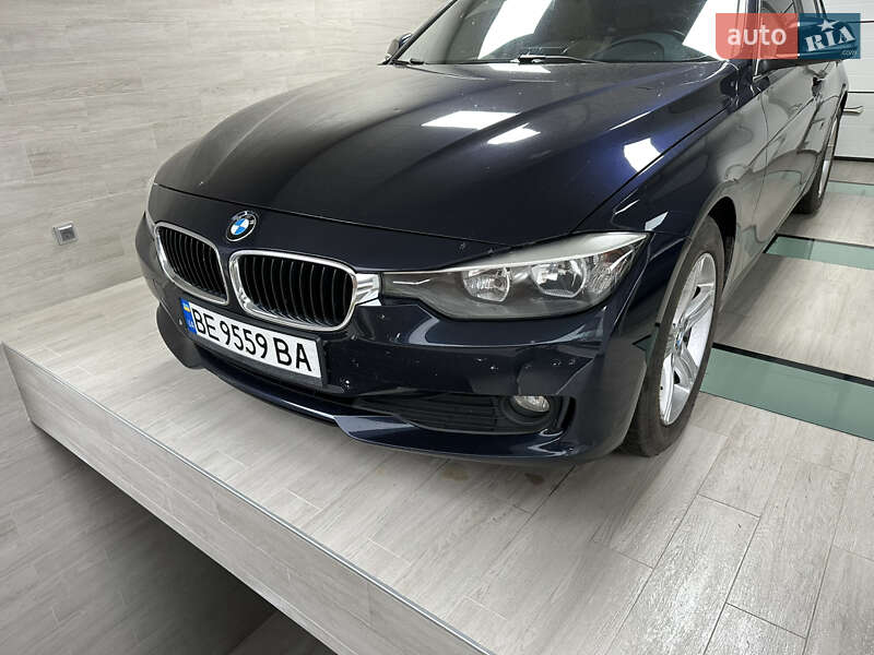 Седан BMW 3 Series 2013 в 