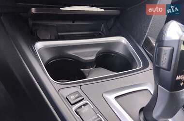 Седан BMW 3 Series 2012 в 