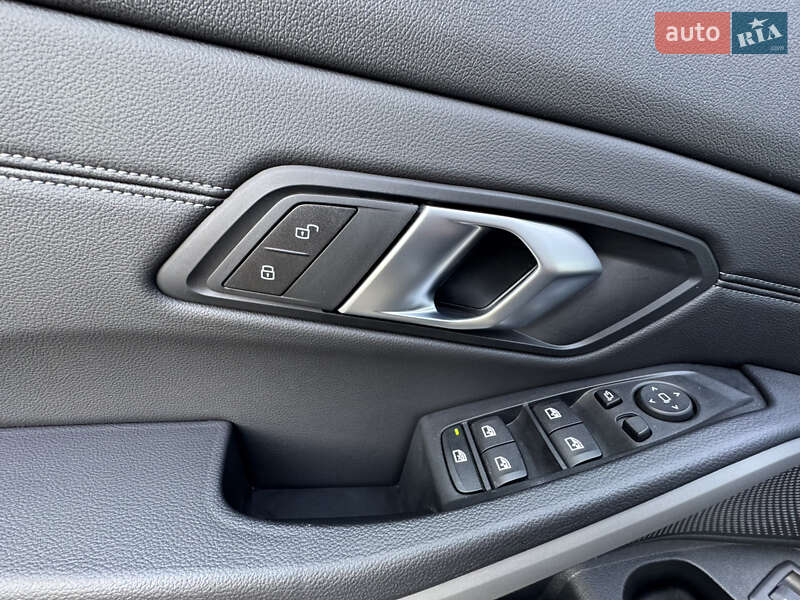 Универсал BMW 3 Series 2020 в Киеве фото 19 Универсал BMW 3 Series 2020 в Киеве