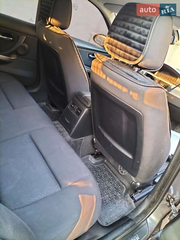 Универсал BMW 3 Series 2007 в Горишних Плавнях фото 15 Универсал BMW 3 Series 2007 в Горишних Плавнях