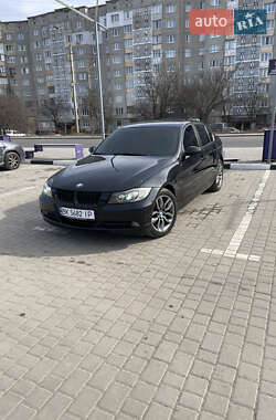 Седан BMW 3 Series 2008 в Ровно