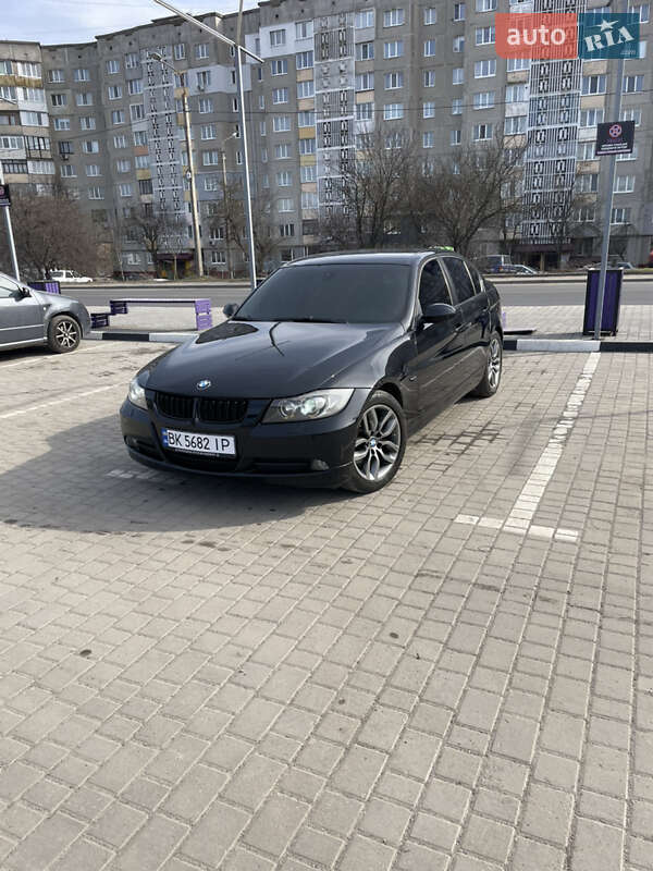 Седан BMW 3 Series 2008 в 