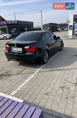 Седан BMW 3 Series 2008 в 