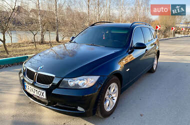 Універсал BMW 3 Series 2007 в Вишневому