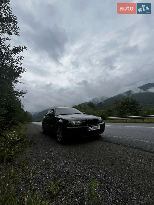Седан BMW 3 Series 2003 в Южноукраинске