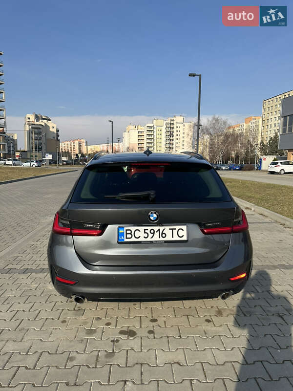 Универсал BMW 3 Series 2019 в Львове