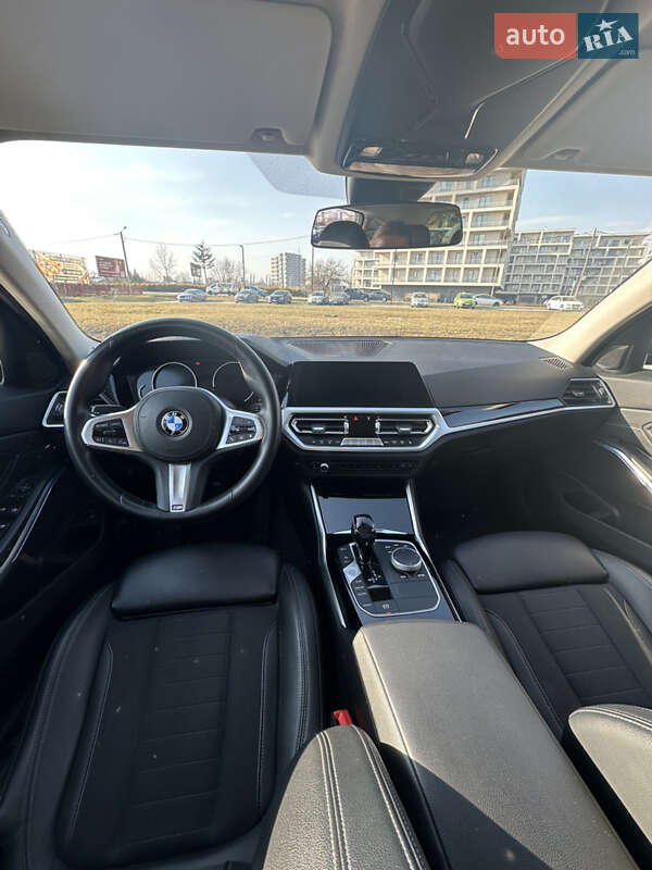 Универсал BMW 3 Series 2019 в Львове