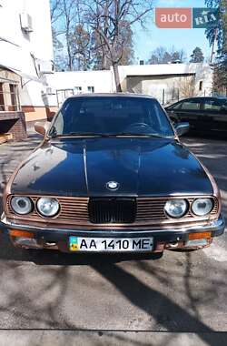 Седан BMW 3 Series 1986 в Киеве