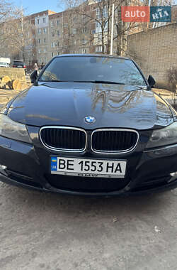 Седан BMW 3 Series 2011 в Южноукраинске