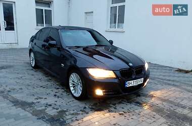 Седан BMW 3 Series 2010 в Одессе