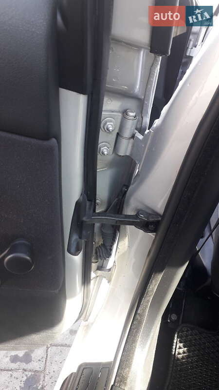 Седан BMW 3 Series 2002 в Ивано-Франковске