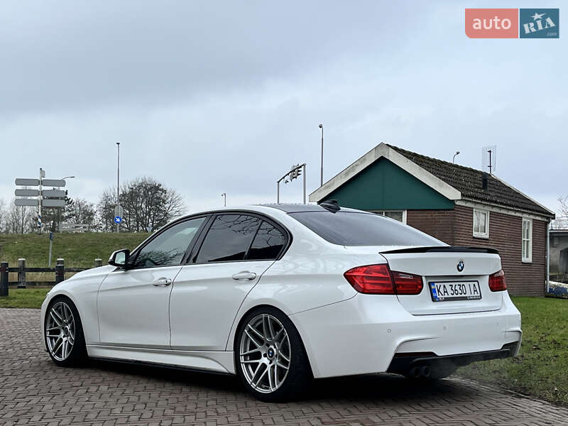 Седан BMW 3 Series 2014 в Шепетівці