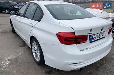 Седан BMW 3 Series 2017 в 