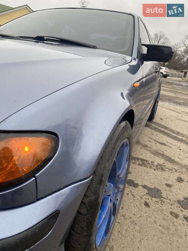 Седан BMW 3 Series 2003 в Полтаві