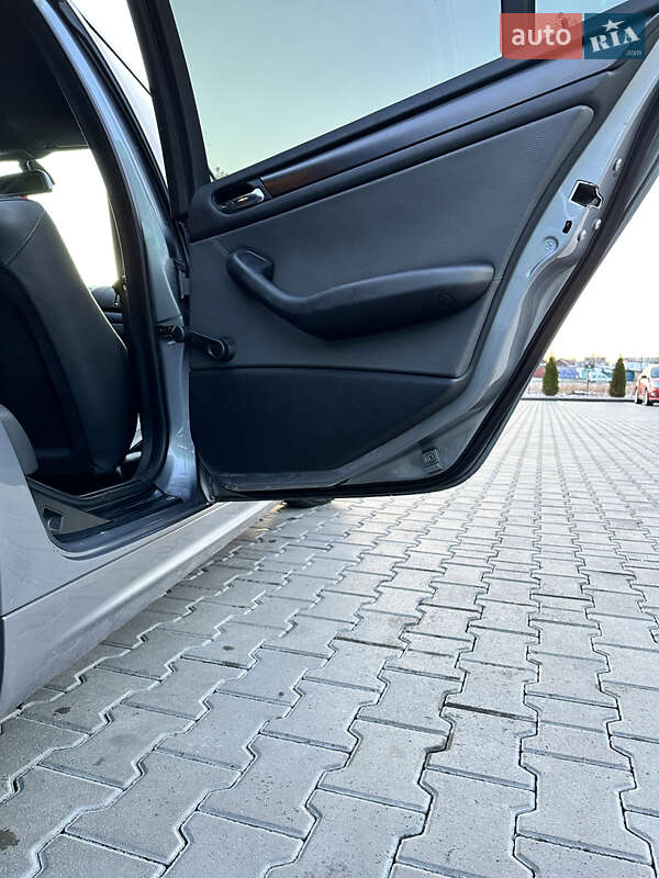 Універсал BMW 3 Series 2003 в Стрию
