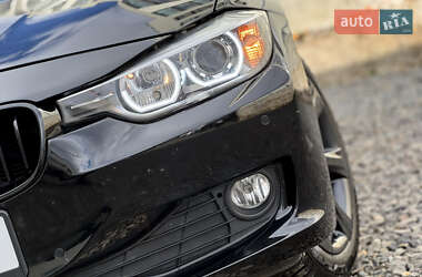 Седан BMW 3 Series 2015 в 
