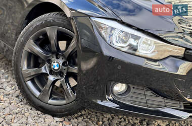 Седан BMW 3 Series 2015 в 