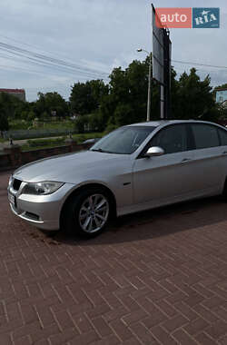 Седан BMW 3 Series 2005 в 