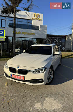 Седан BMW 3 Series 2016 в 