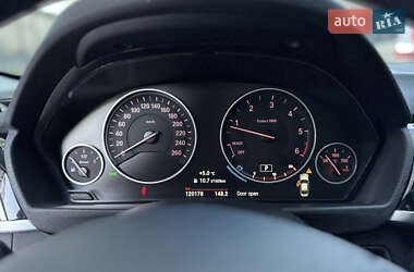 Седан BMW 3 Series 2016 в 