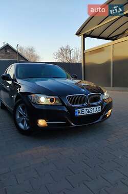 Седан BMW 3 Series 2011 в Кам'янському Седан BMW 3 Series 2011 в Кам'янському