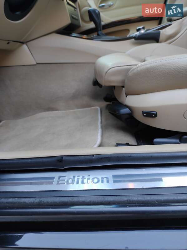 Седан BMW 3 Series 2011 в Каменском