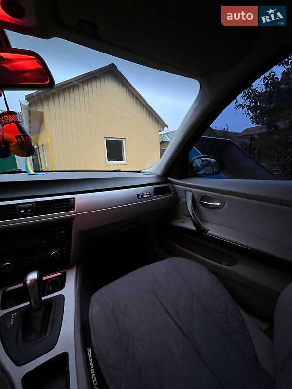 Седан BMW 3 Series 2006 в Кропивницькому