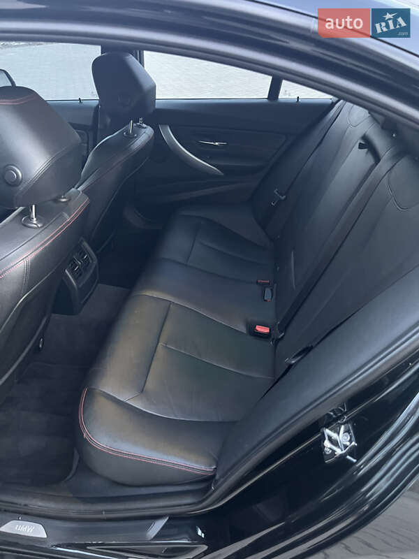 Седан BMW 3 Series 2012 в Хмельницькому