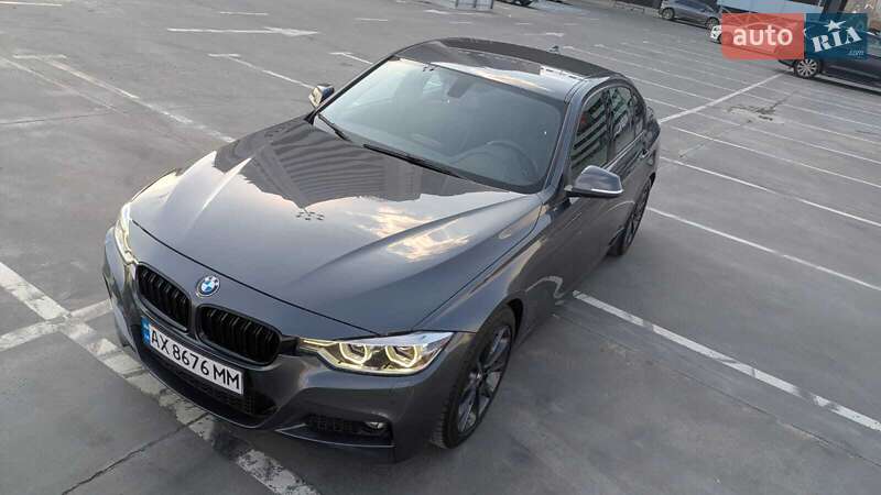 Седан BMW 3 Series 2016 в Киеве