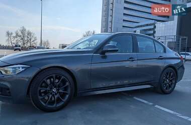 Седан BMW 3 Series 2016 в 