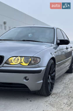 Седан BMW 3 Series 2004 в 