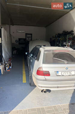 Универсал BMW 3 Series 2001 в  фото 11 Универсал BMW 3 Series 2001 в