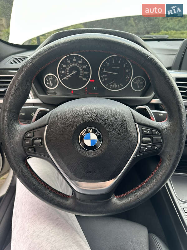 Седан BMW 3 Series 2017 в Харкові