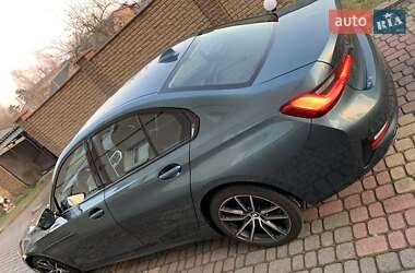 Седан BMW 3 Series 2019 в Львові