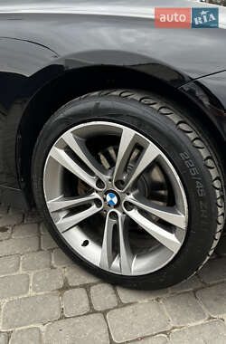Седан BMW 3 Series 2017 в 