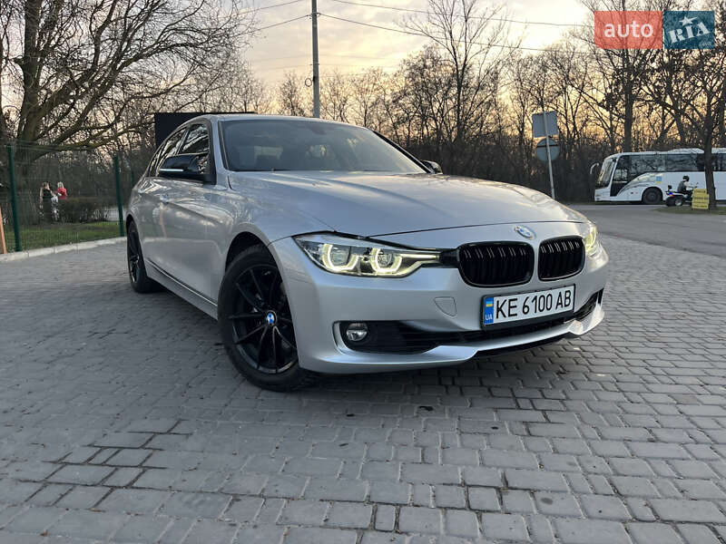 Седан BMW 3 Series 2015 в Полтаві