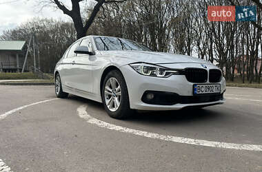 Седан BMW 3 Series 2016 в 