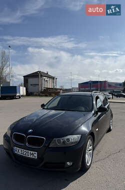 Универсал BMW 3 Series 2009 в 