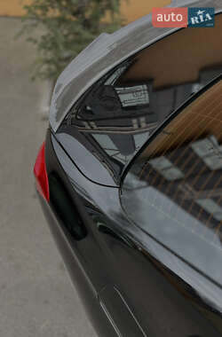 Седан BMW 3 Series 2012 в 