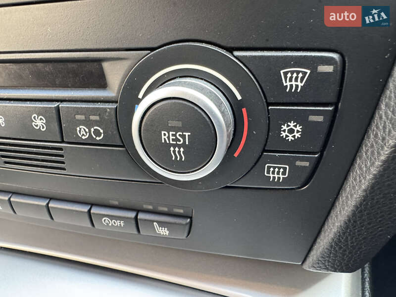 Універсал BMW 3 Series 2008 в Долині