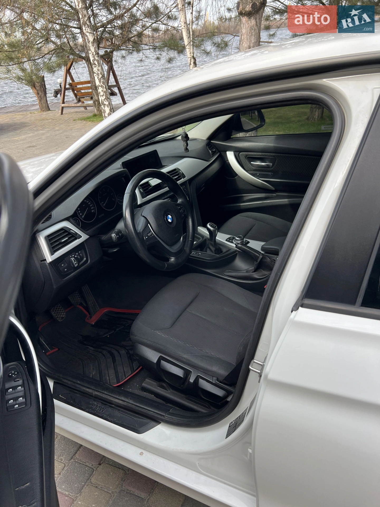2012 BMW 3er - мініатюра 13