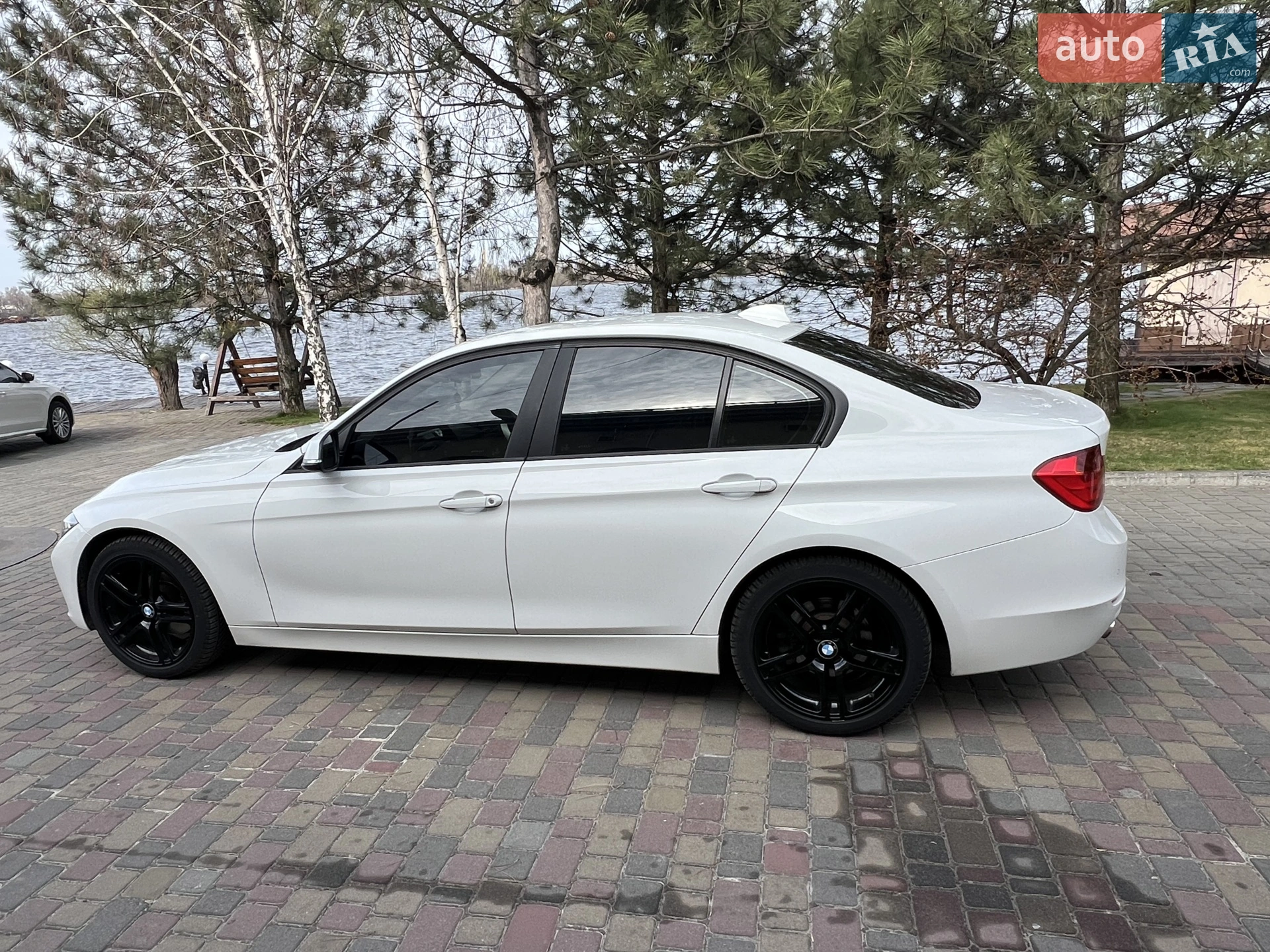 2012 BMW 3er - мініатюра 21