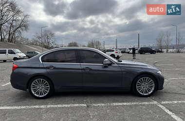 Седан BMW 3 Series 2014 в 
