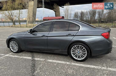Седан BMW 3 Series 2014 в 