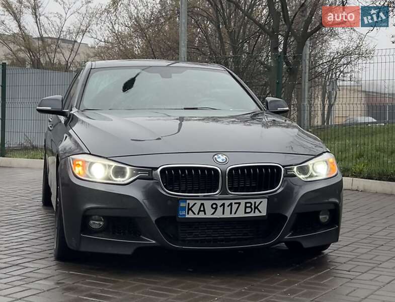 Седан BMW 3 Series 2014 в Києві